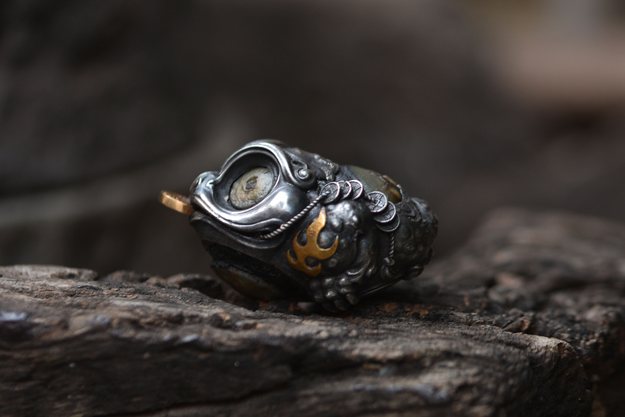 志在玩物|三足金蟾