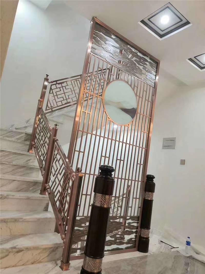 上海 镂空雕花图案铝艺屏风隔断