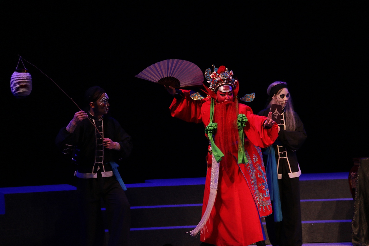 中南越剧团 情探 剧照