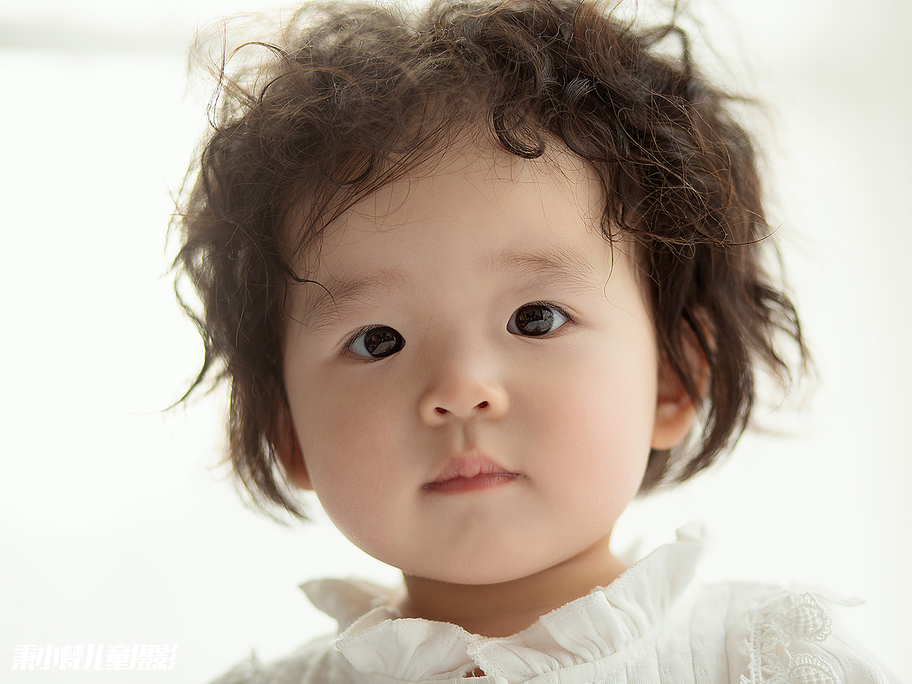 妍然自知©秉小梵