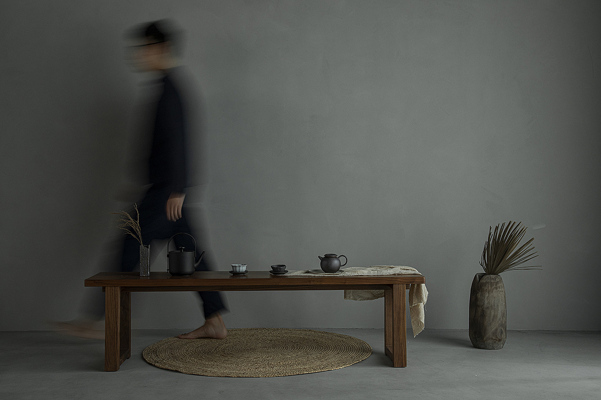 云山桌、承思长凳、如泓圆桌（图ZMjMxNjcxODU2） - 产品摄影 - 站酷设计师半月里摄影原创素材 - 站酷ZCOOL