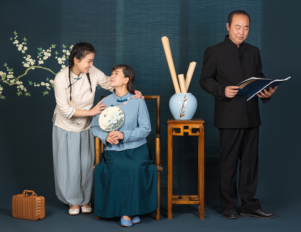 全家福中国风系列（图ZMjQwNzgyNjI4） - 人像摄影 - 站酷设计师同类社Studio原创素材 - 站酷ZCOOL