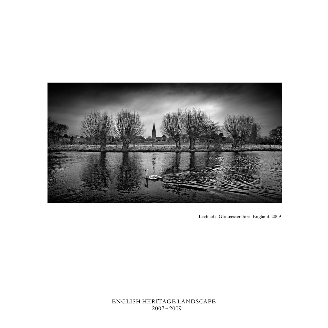 《PHOTOGRAPHY黑白世界的摄影》画册装桢设计（图ZMjQ2NTM4NDQ=） - 书籍/画册 - 站酷设计师JOHNNYFJY原创素材 - 站酷ZCOOL