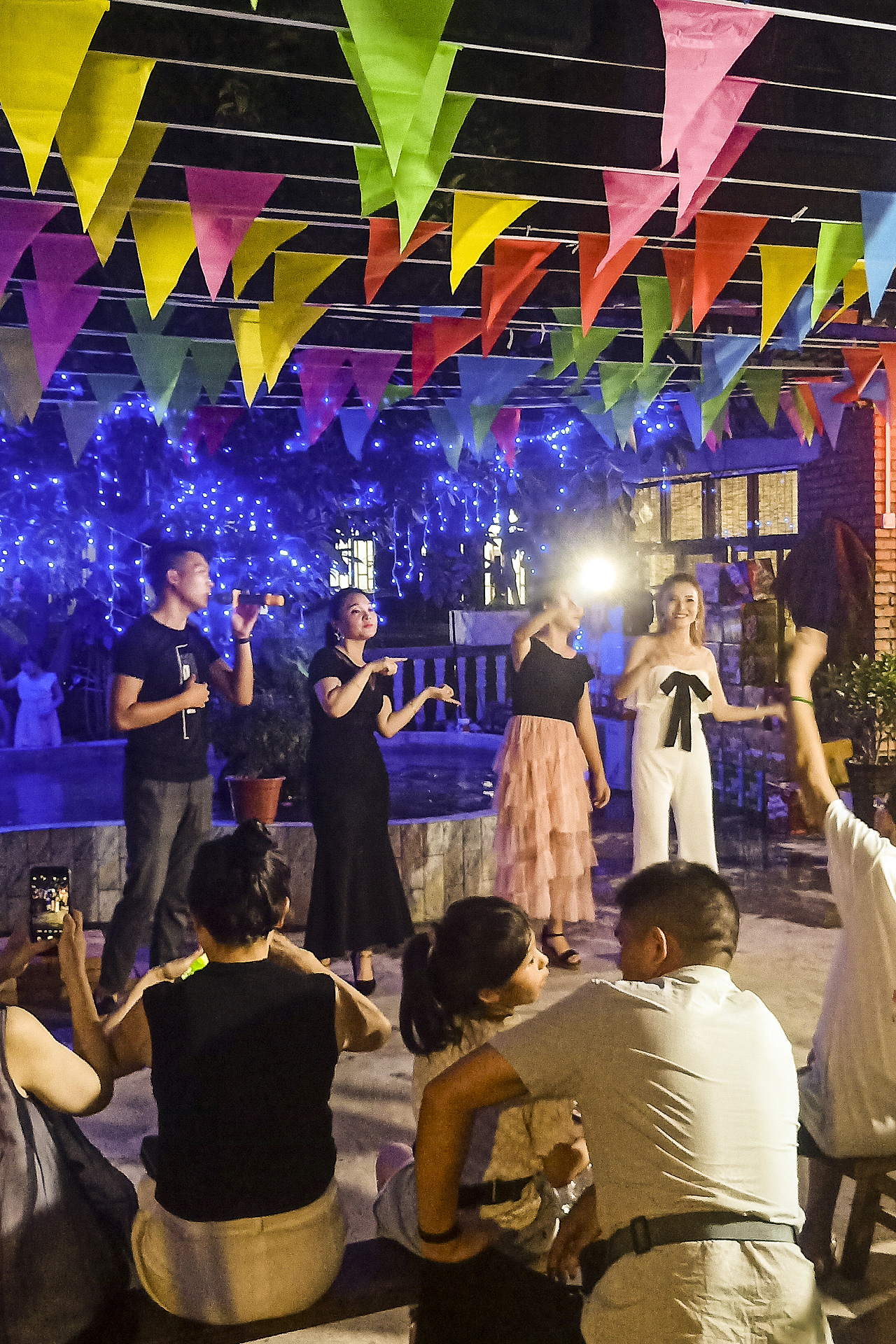 云南盐津观斗山农家乐周年庆典活动