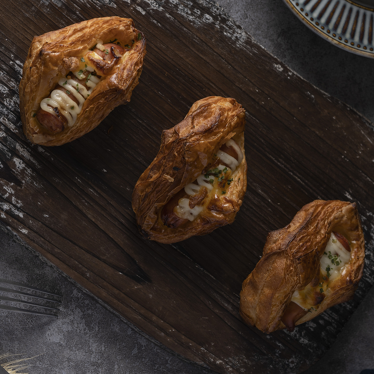 蒜香歌颂面包（图ZMjMyMzU1OTE2） - 产品摄影 - 站酷设计师wuli月月原创素材 - 站酷ZCOOL