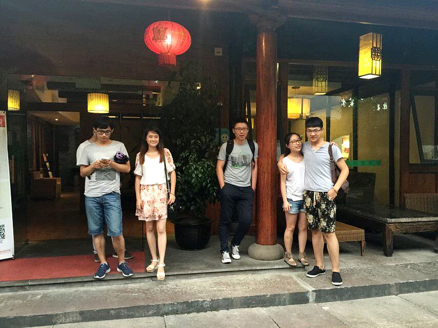 就是他们！2对情侣组队秀恩爱来了！