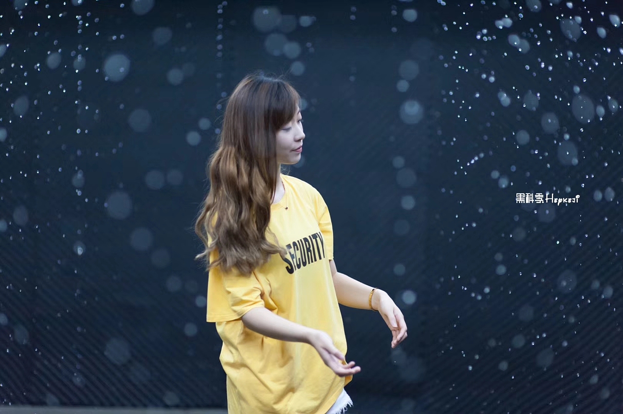 世间所有的相遇,都是久别重逢.