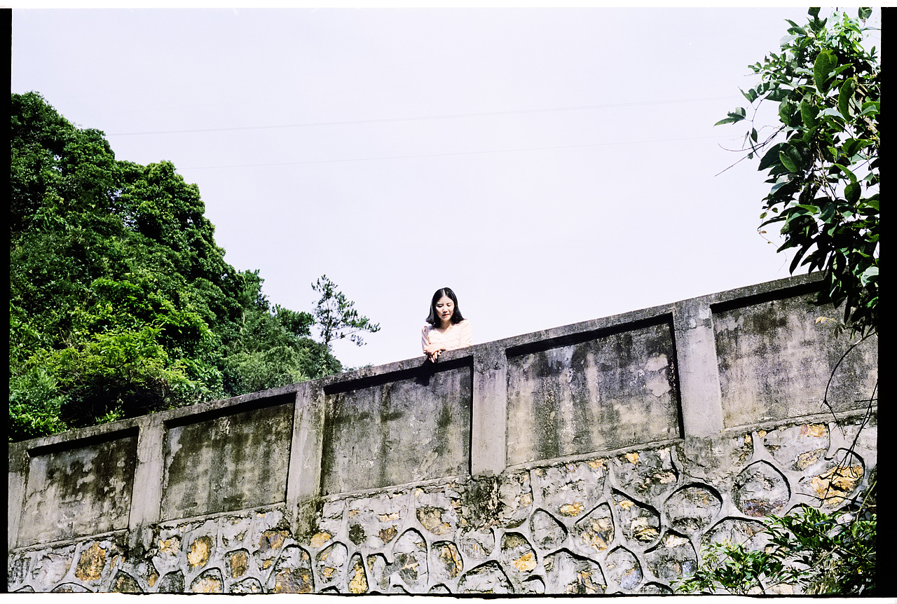 我知道那些夏天 就像青春一样回不来