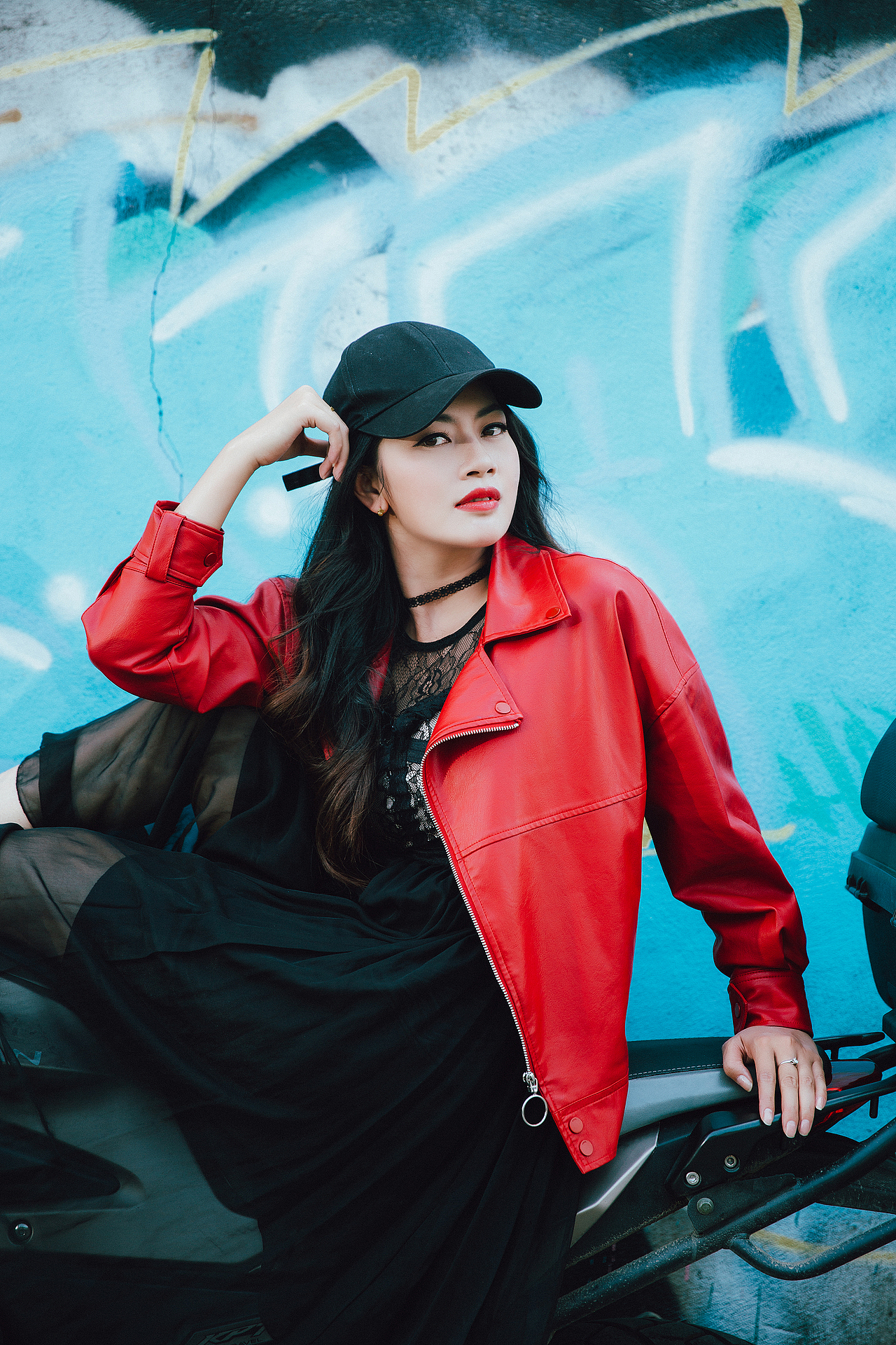 机车嘻哈风情侣写真