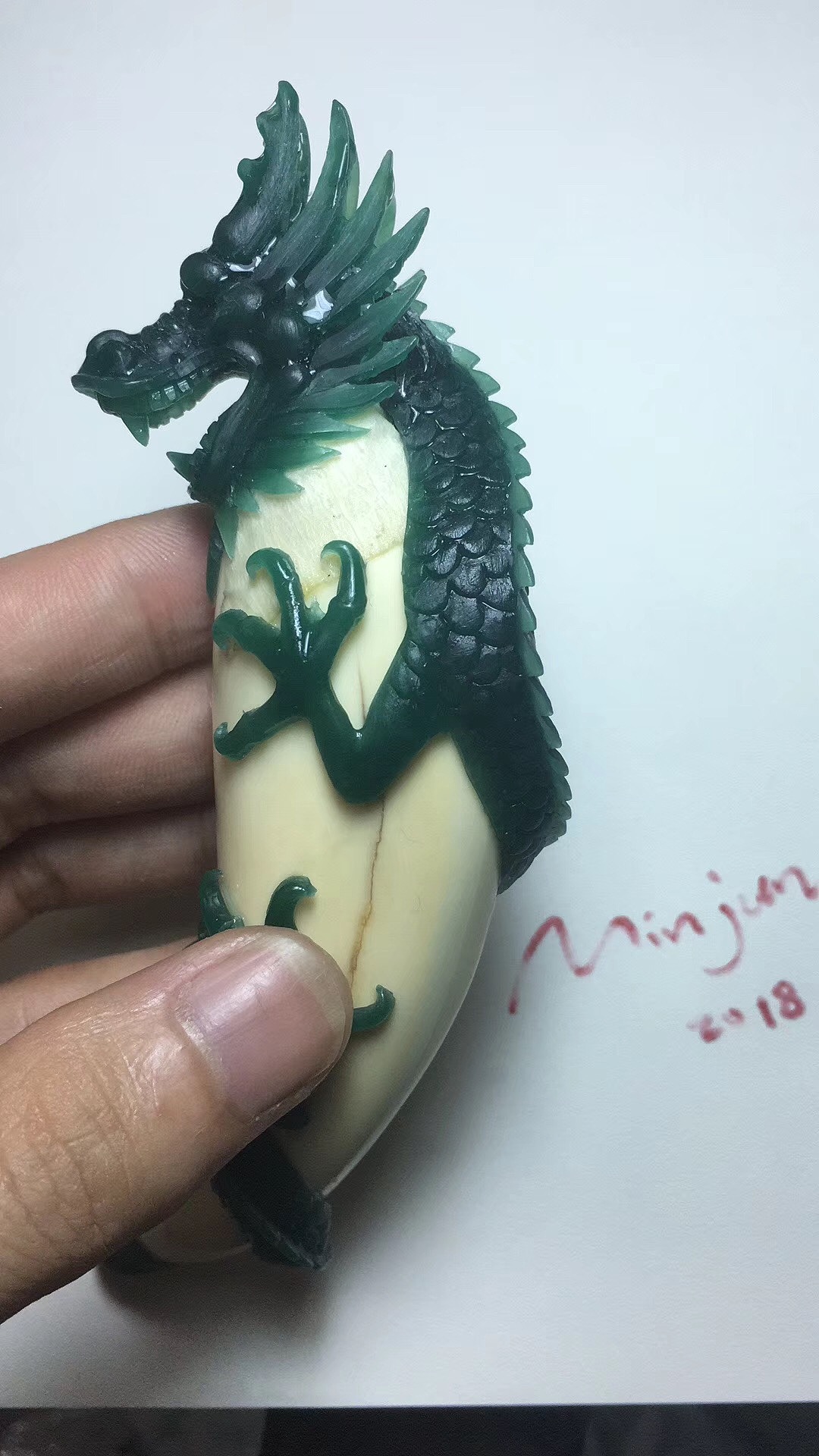 《龙腾盛世》原创设计，雕蜡。（图ZMTQ0NDM4NTEy） - 首饰设计 - 站酷设计师MINJUN珠宝设计原创素材 - 站酷ZCOOL