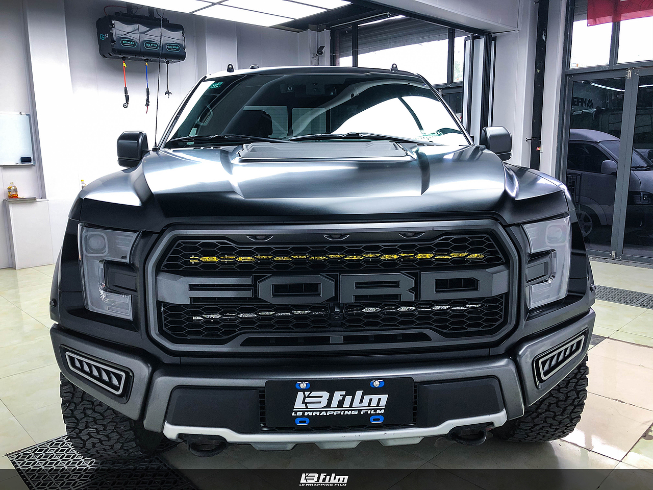 LB | 大型猛兽全黑装贴（图ZMjU2MDc3MDg0） - 交通工具 - 站酷设计师Moment工作室原创素材 - 站酷ZCOOL