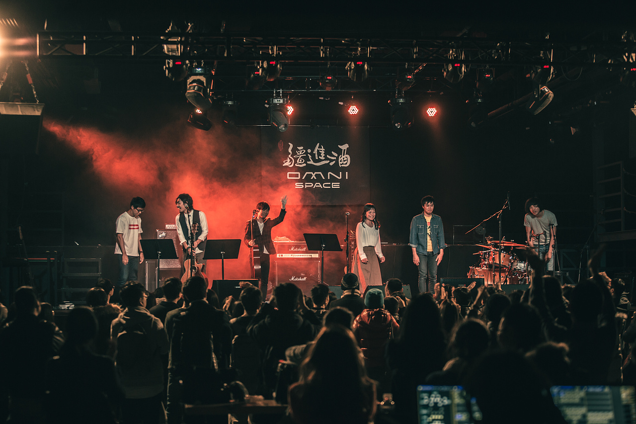 夜晚 有温暖的日音陪伴 活动邀请当红日本j-pop音乐人及乐队现场演出!