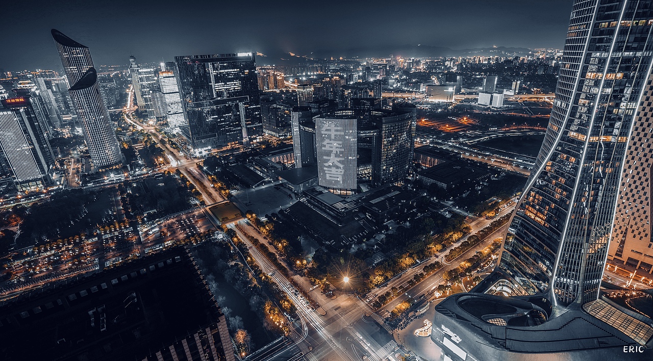 城市夜景牛年大吉