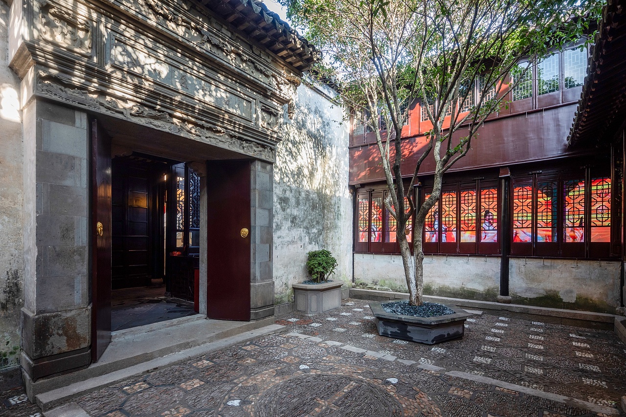 周庄古镇沈厅秋日美景