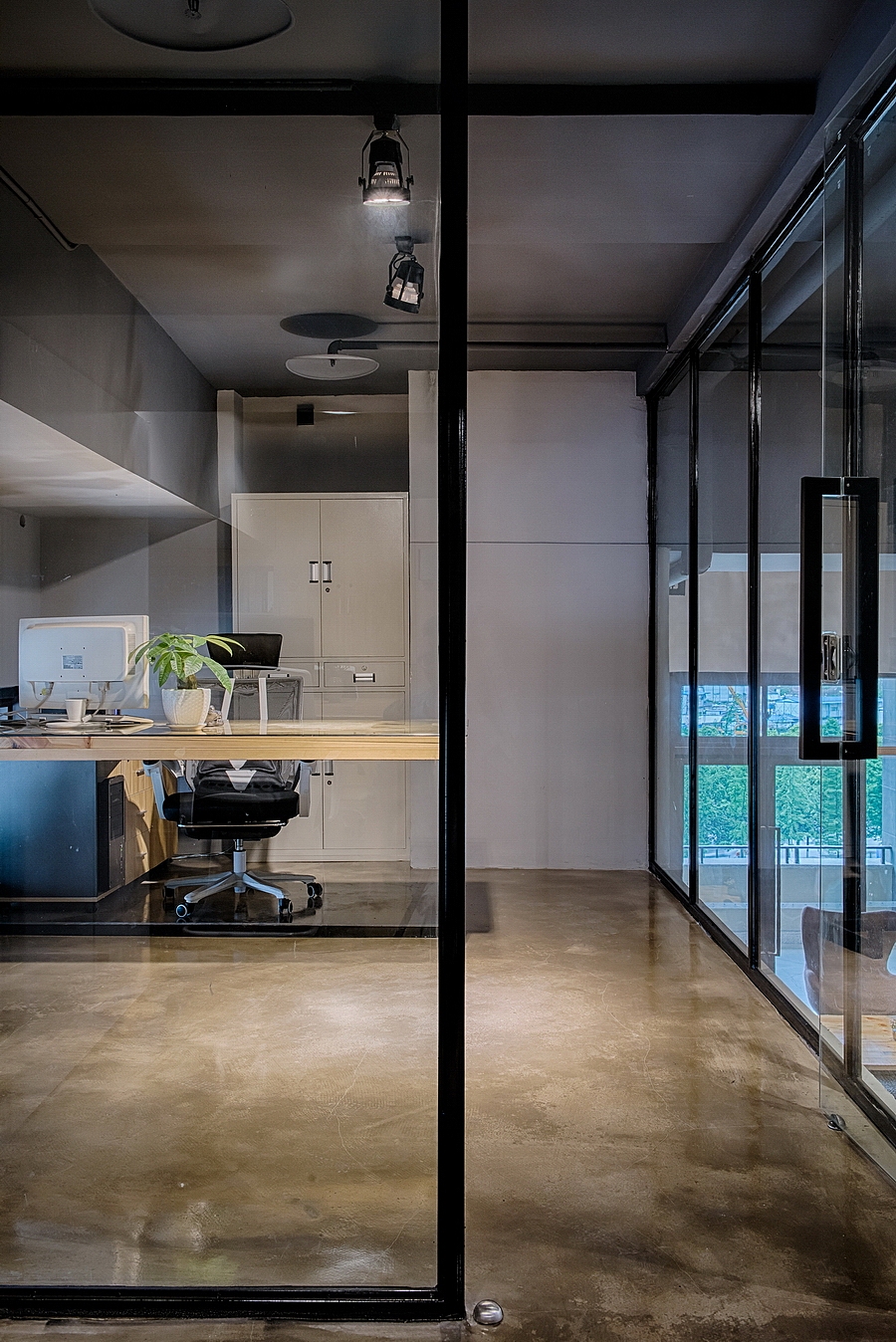 乾誉设计·刘熠作品·LOFT工业风办公室