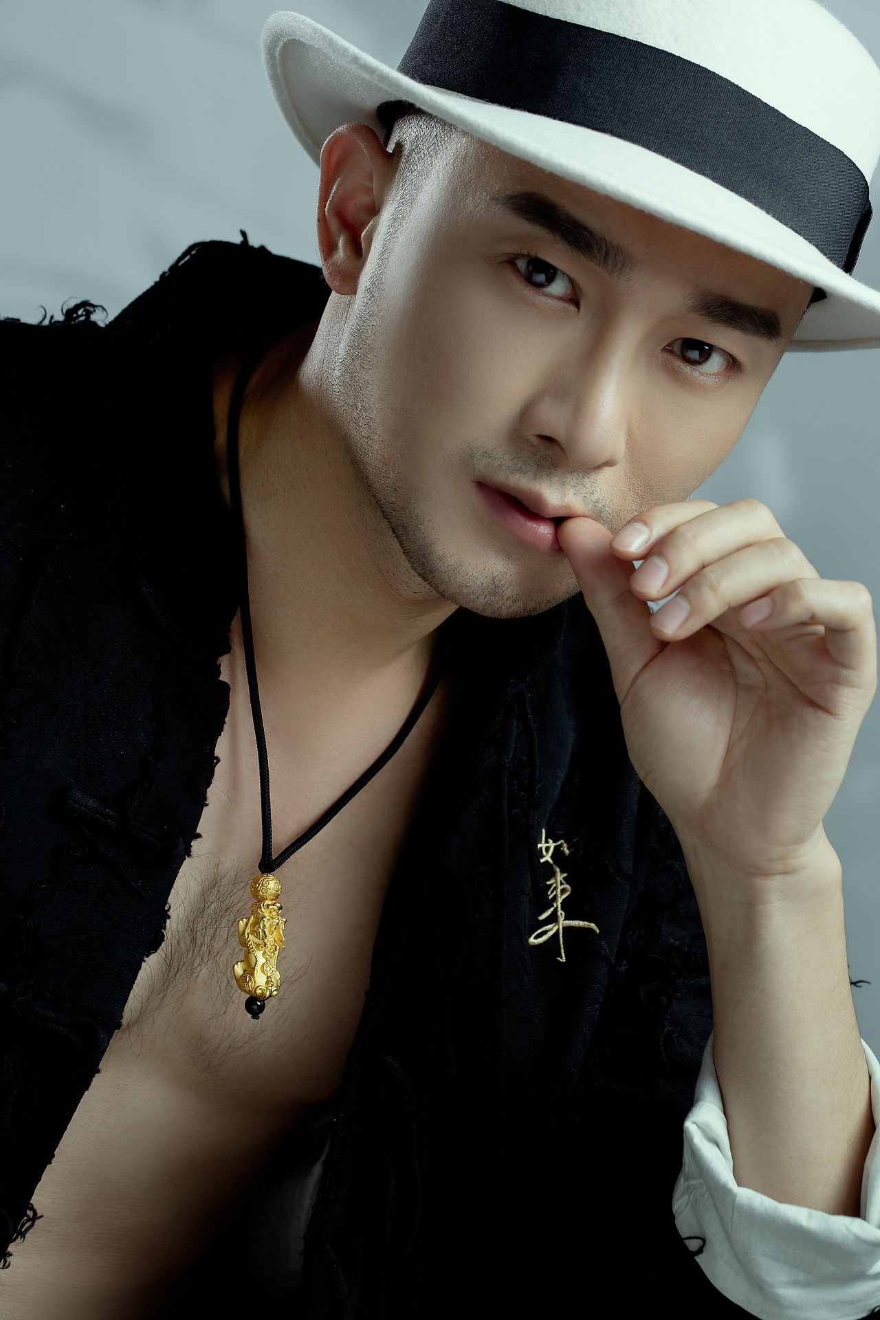 国潮之风 汉秀珠宝（图ZMjM0NTU2MDQw） - 人像摄影 - 站酷设计师切入点传媒原创素材 - 站酷ZCOOL