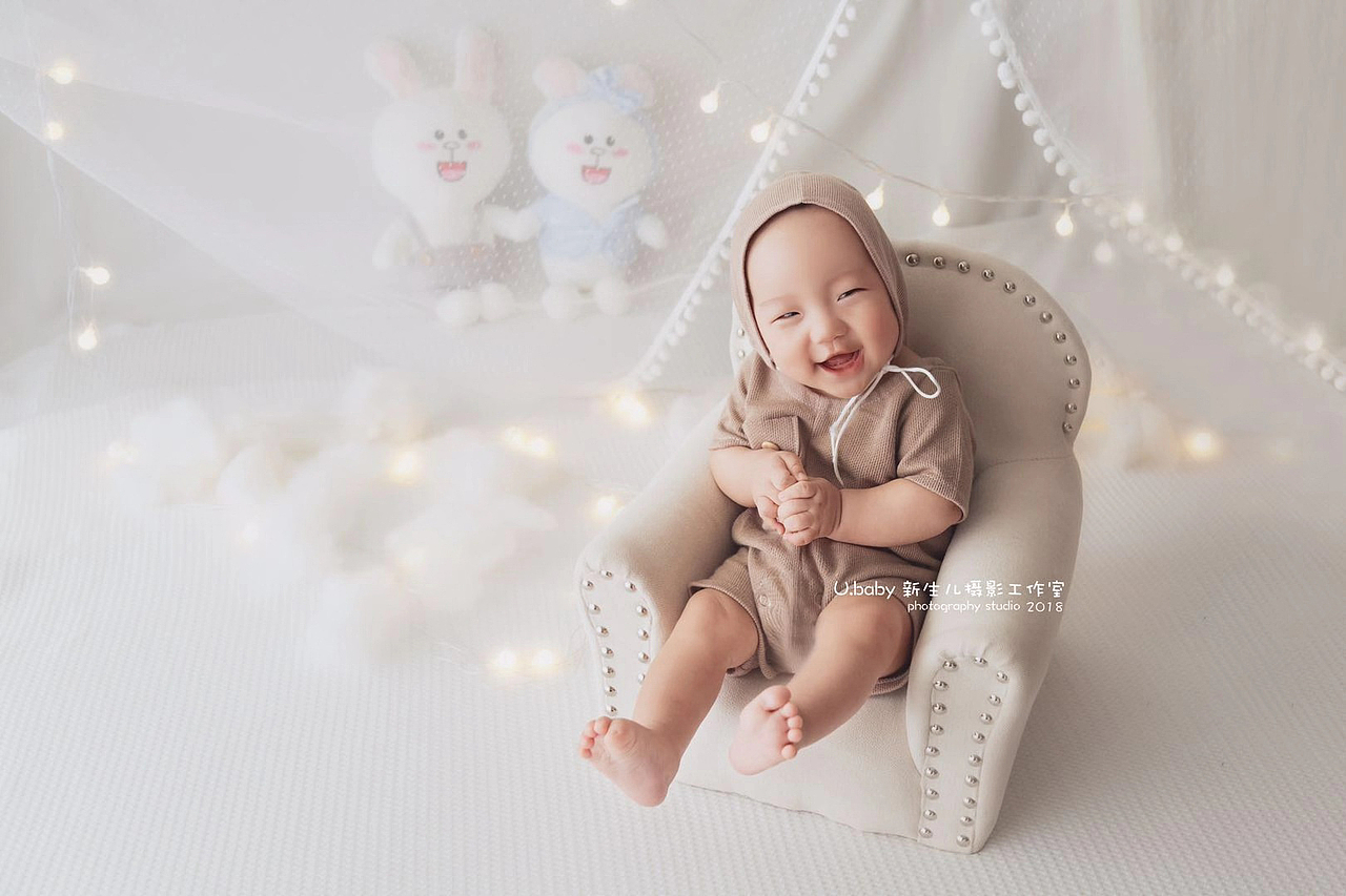 百天宝宝男孩场景