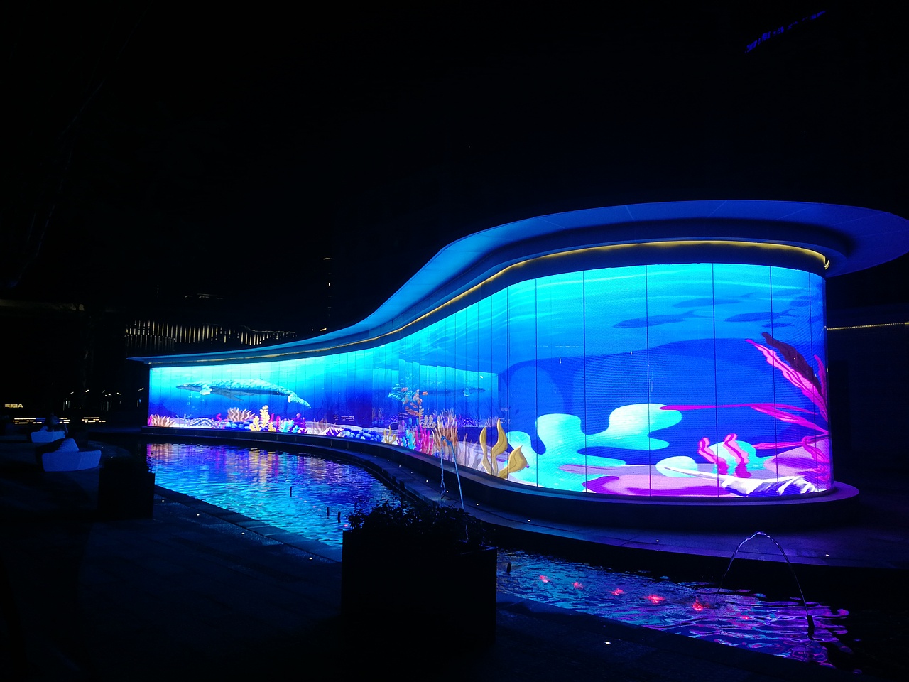 户外玻璃幕墙透明冰屏|三维|动画/影视|大侠长风