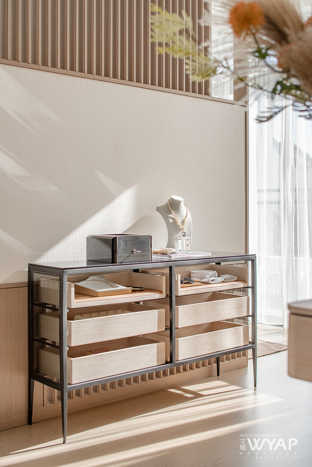 SNP×POLY丨至简，禅意起