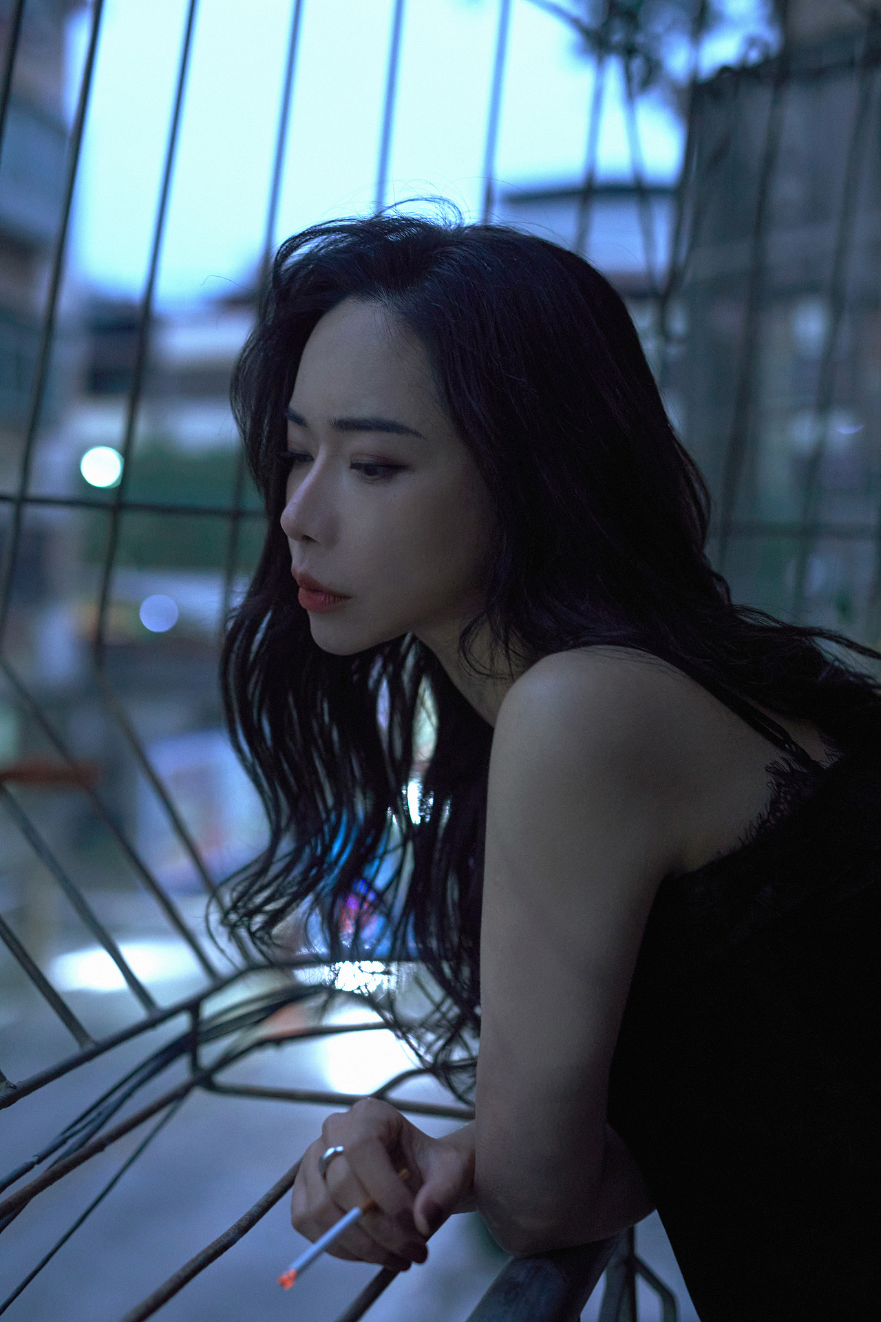 轻佻之人（图ZMjQwNTY1MTgw） - 人像摄影 - 站酷设计师小烟_Gava原创素材 - 站酷ZCOOL