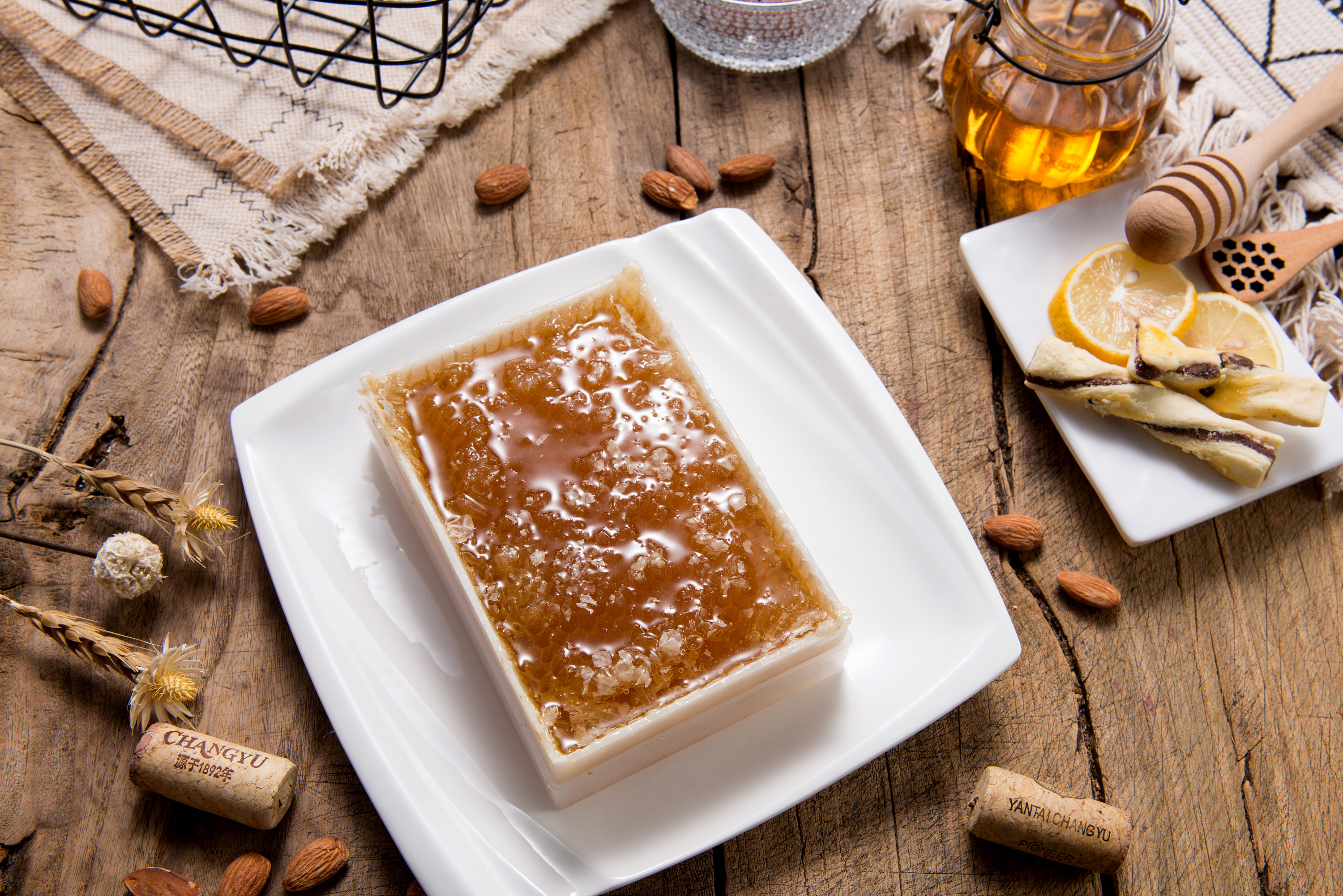 蜂蜜蜂巢甜点拍摄美食食品摄影静物产品拍摄菜谱拍照