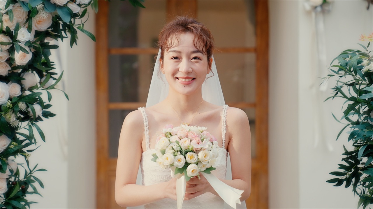 CHJ潮宏基｜一见倾心（图ZMjg3NTg5MDQ0） - 短片 - 站酷设计师俊熙LiangJunxi原创素材 - 站酷ZCOOL