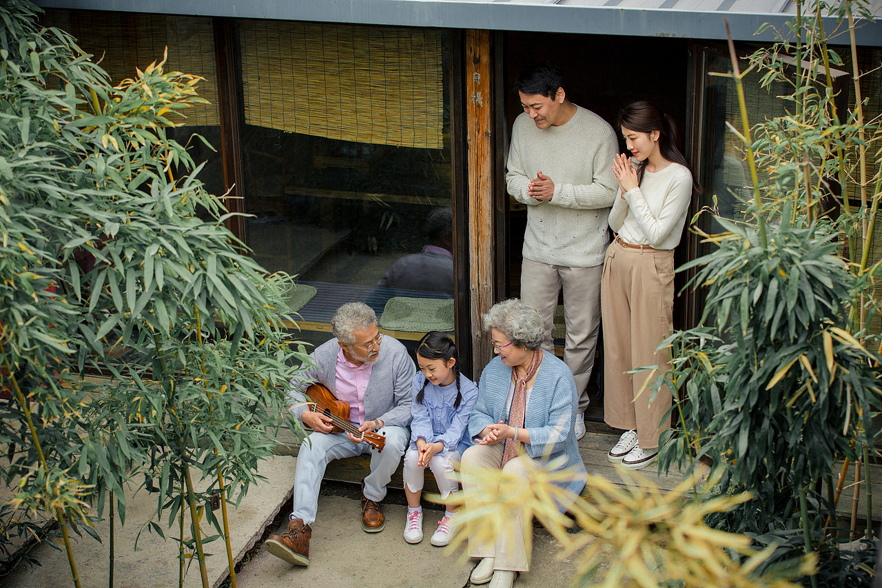 全家一起去旅行｜幸福生活方式（图ZMzMyNTQ1MjY0） - 人像摄影 - 站酷设计师杨易昌Double_E原创素材 - 站酷ZCOOL