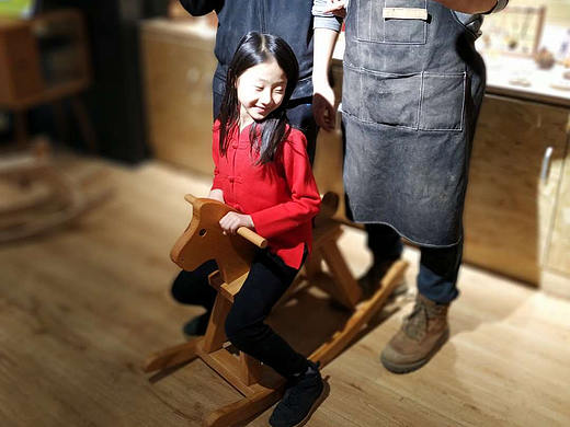 姥爷给孙女做的木马（个人主页-ZMzU2NjgzMDg=） - 其他手工艺 - 站酷设计师木本意原创素材 - 站酷ZCOOL