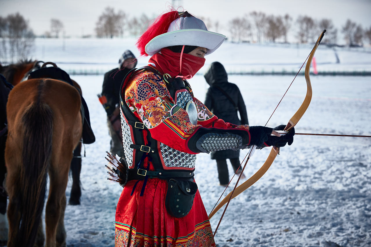 沽源天鹅湖马术比赛 冰雪的魅力