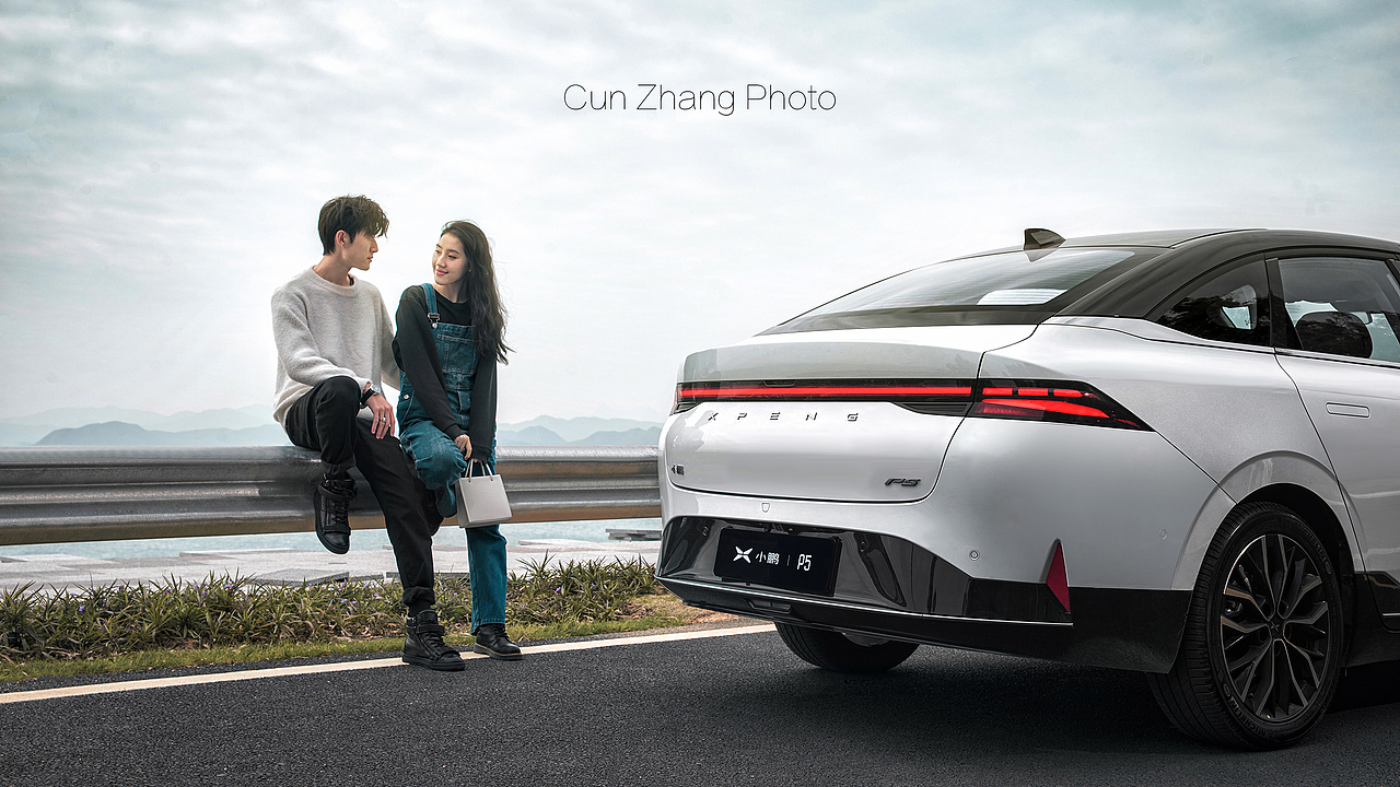 小鹏P5—捂奶村长是也