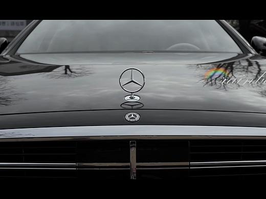 《梅赛德斯—奔驰》