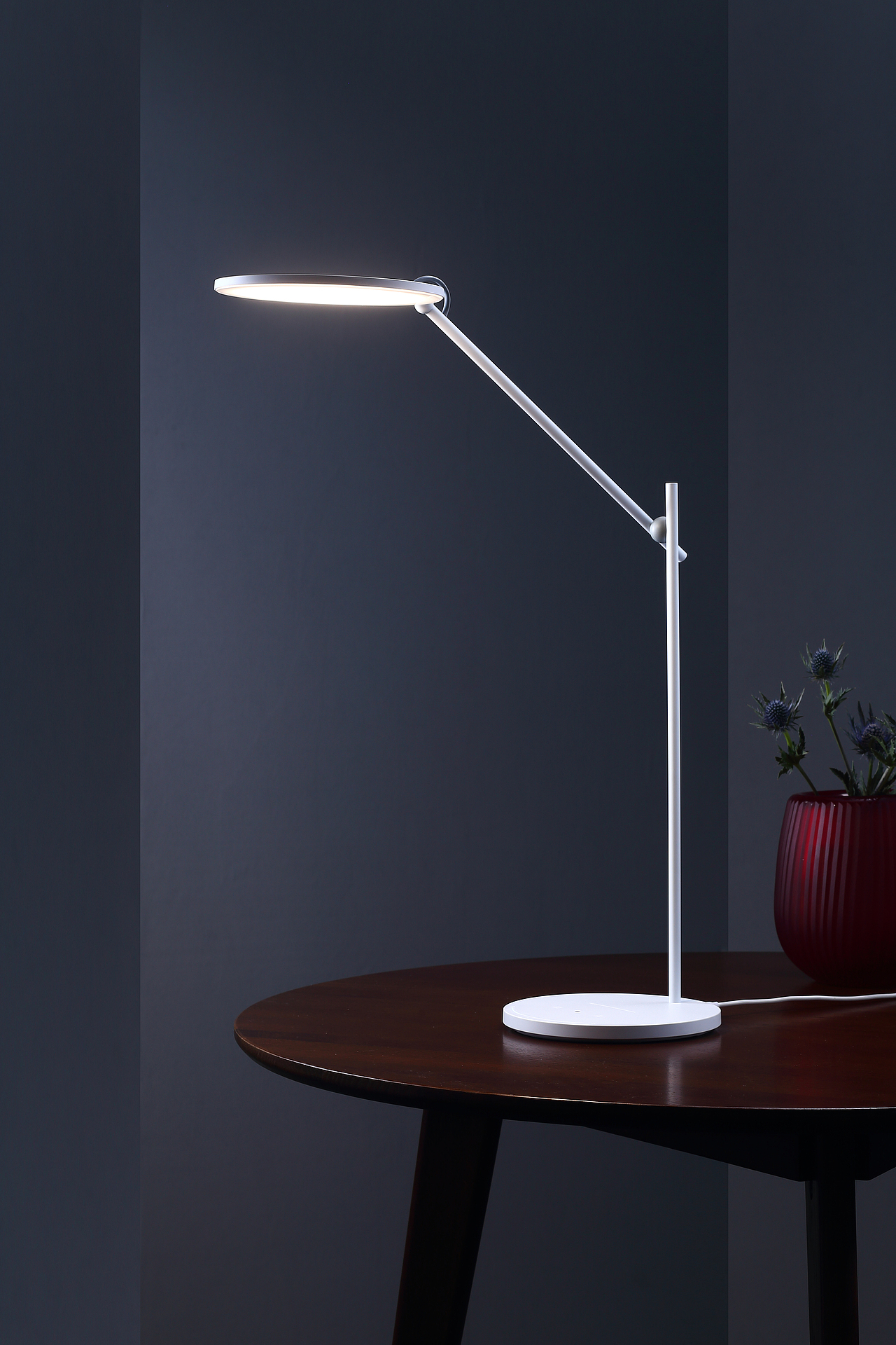 荣耀亲选nimova智能护眼台灯PRO摄影