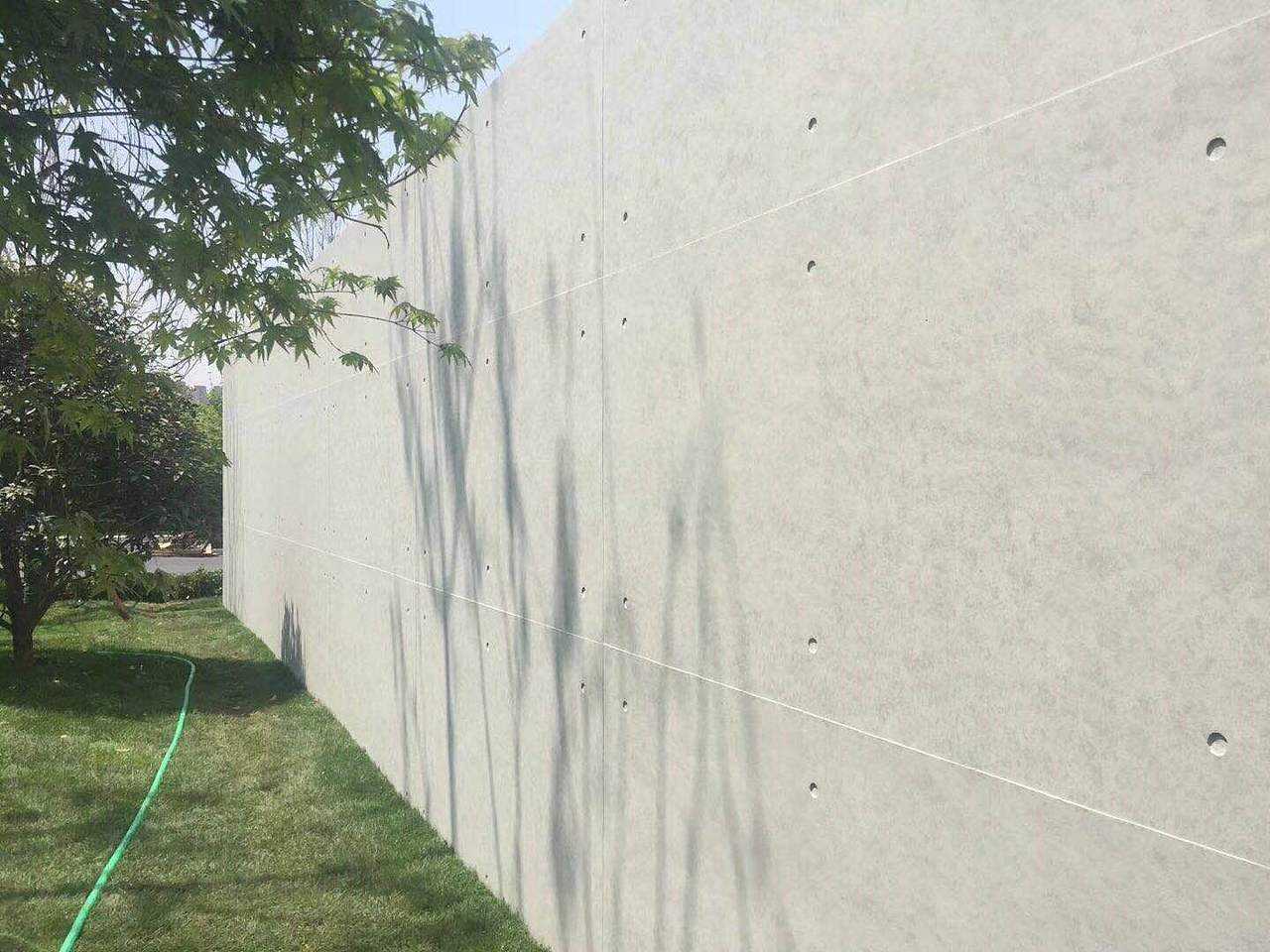 不是所有的材料都叫美岩03清水混凝土