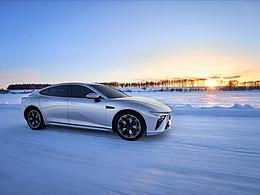 哪吒S 硬核诠释燃擎冰雪，破冰而生！