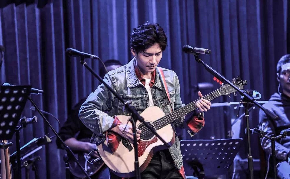 【陈楚生】1/7音乐会平面设计（已商用）（图ZMTE4OTQxOTI4） - 海报 - 站酷设计师S1no原创素材 - 站酷ZCOOL