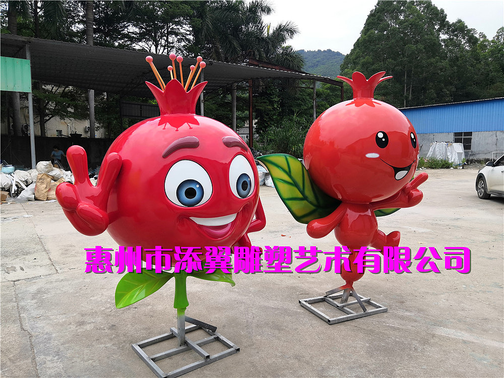 水果基地的拍照神器玻璃钢石榴卡通娃娃雕塑来一起拍吧（图ZMjczNDE1NzQ4） - 雕塑 - 站酷设计师添翼雕塑何小姐原创素材 - 站酷ZCOOL