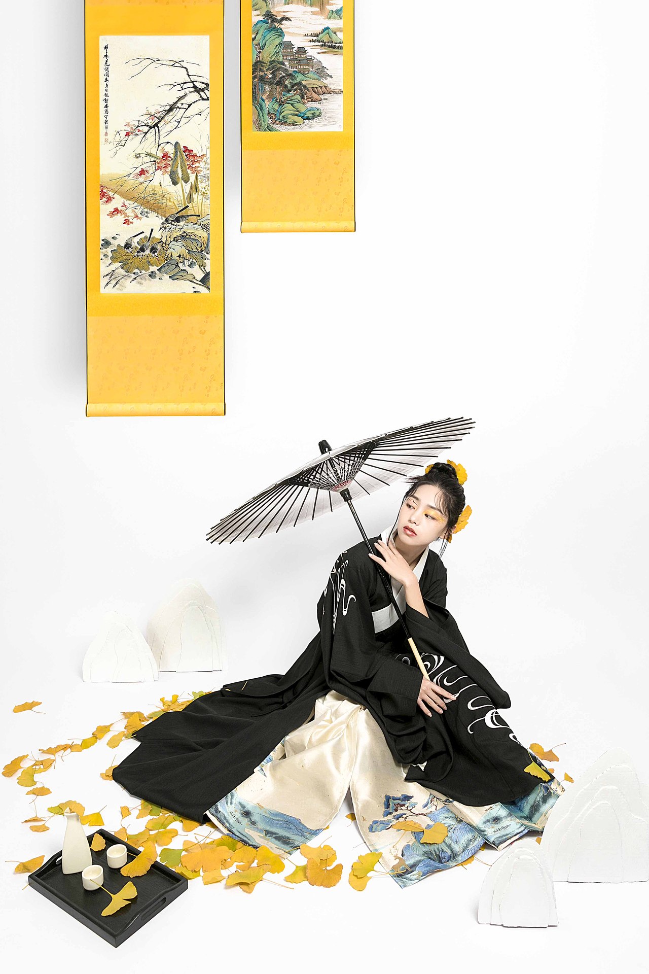 银杏 古风汉服系列作品（图ZMjgzMjk2MTU2） - 人像摄影 - 站酷设计师LIMO摄影工作室原创素材 - 站酷ZCOOL