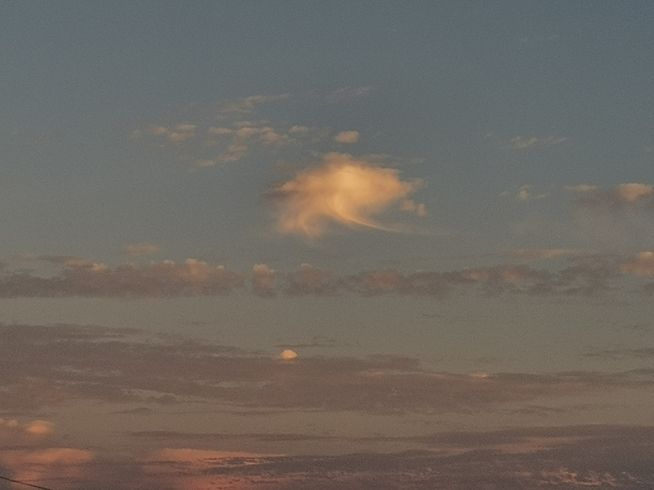 晚霞（图ZMjY5ODU2NDQ0） - 风光摄影 - 站酷设计师是凡凡子啊原创素材 - 站酷ZCOOL