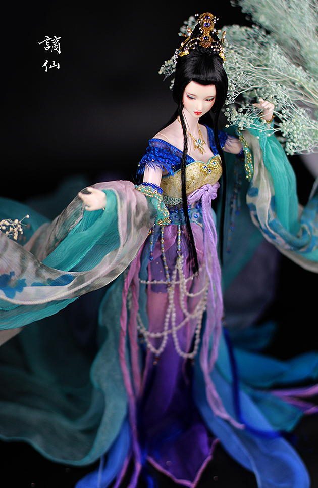 16娃娃服饰东海龙妃雨师妾