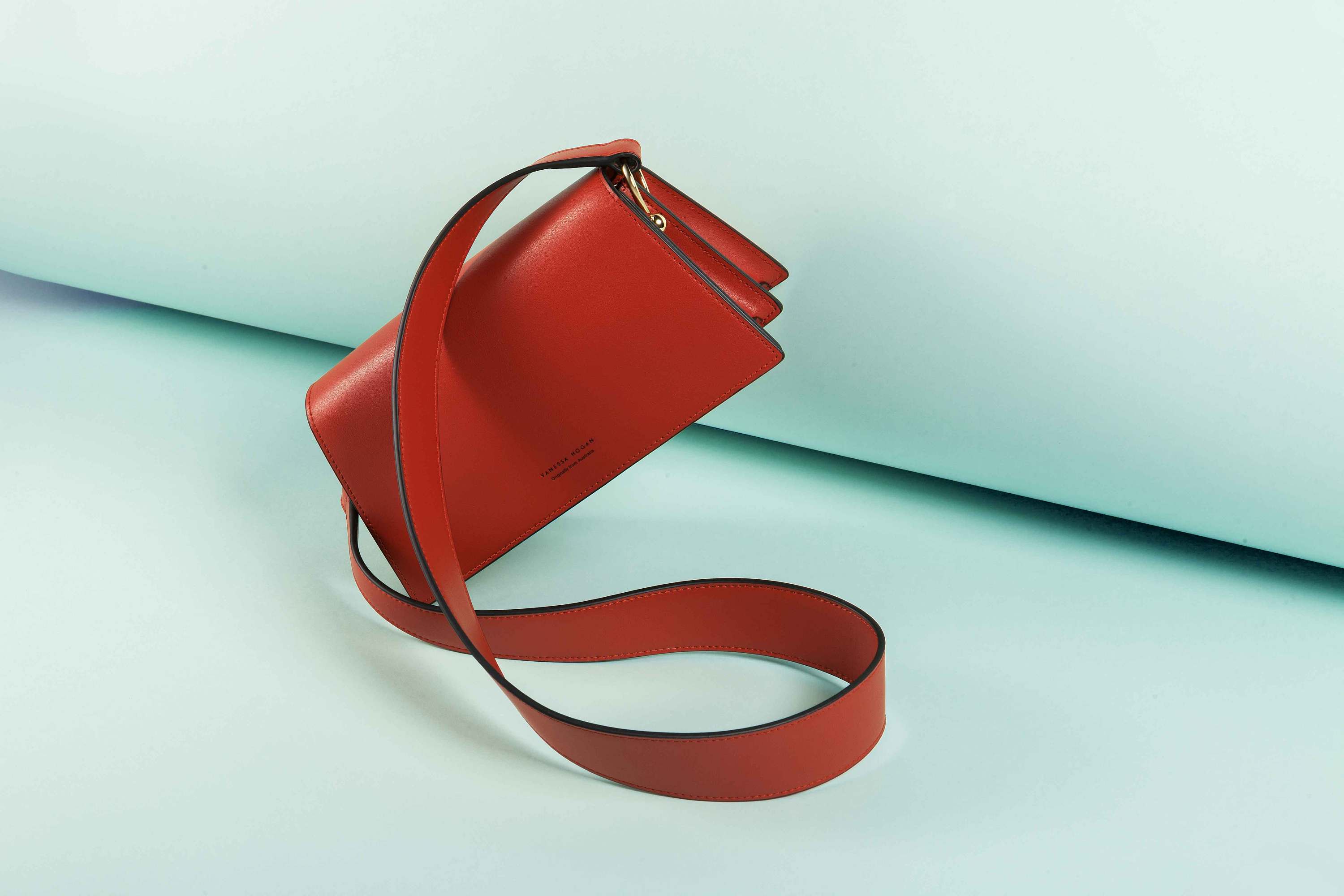 单品创意图组合图包唯品会天猫京东场景图包图皮质拍摄