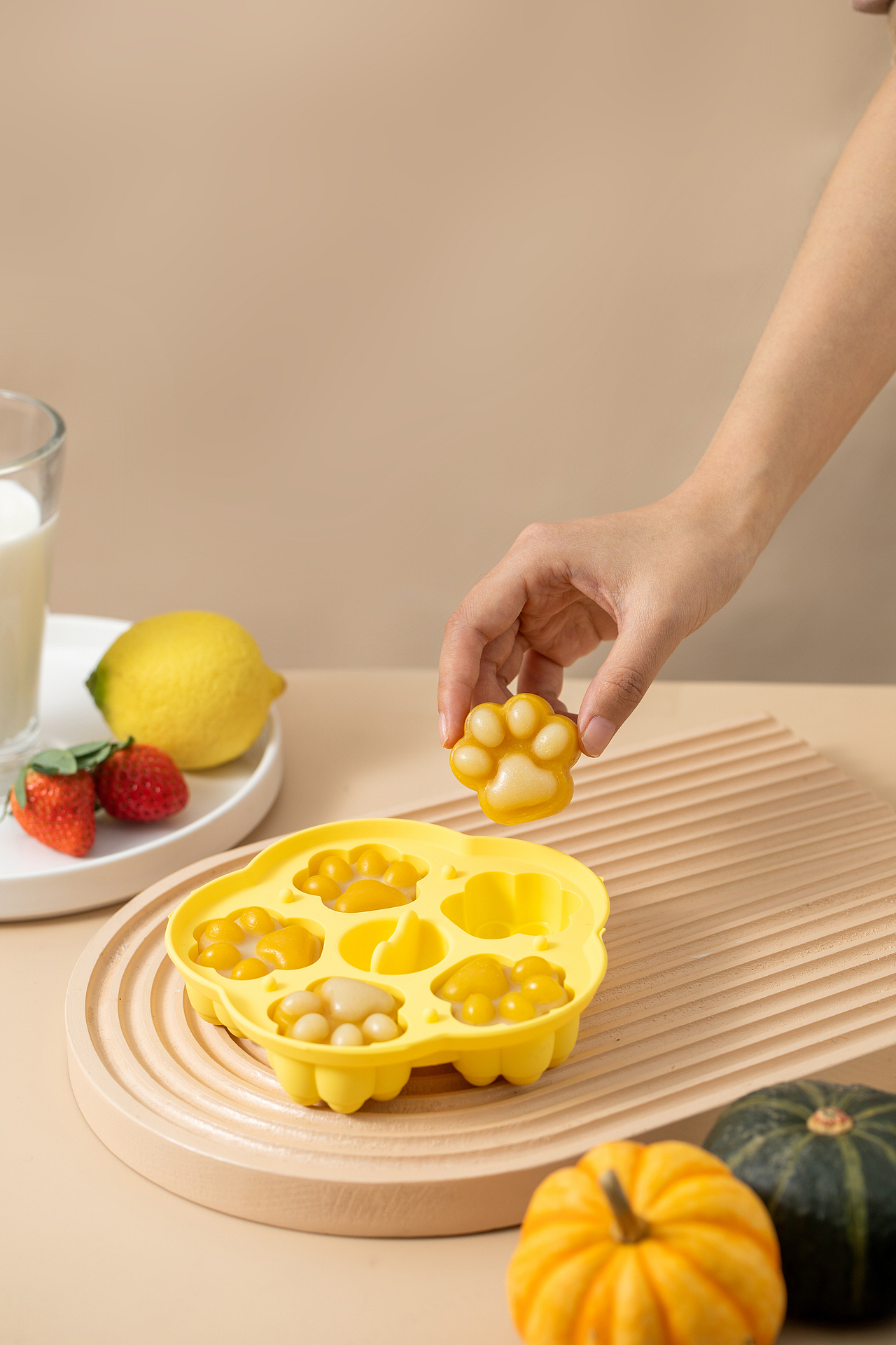 猫爪蒸糕模具（图ZMjkxNDQ4NjMy） - 产品摄影 - 站酷设计师摄影师BINGO原创素材 - 站酷ZCOOL