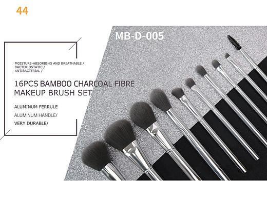 化妝用具畫冊(cè)（個(gè)人主頁-ZNTQzMTE3MTI=） - 書籍/畫冊(cè) - 站酷設(shè)計(jì)師皮呀原創(chuàng)素材 - 站酷ZCOOL