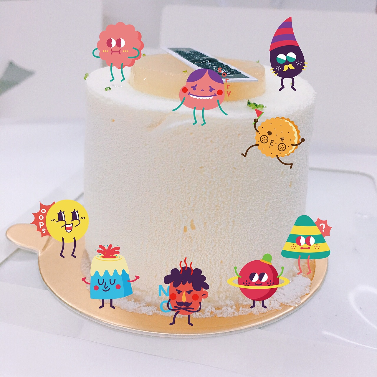 和黄油相机合作的【派对时间】和【春日狂想】贴纸