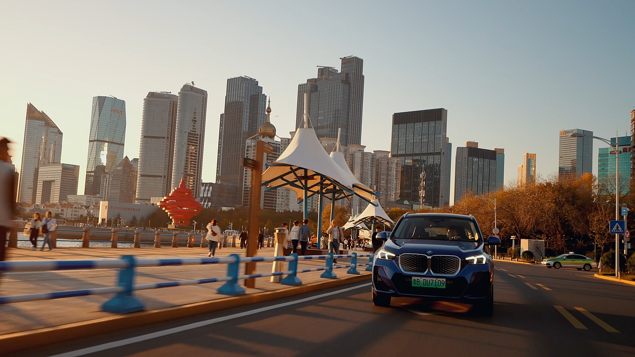 BMW iX1城市漫游季视频Dir.cut