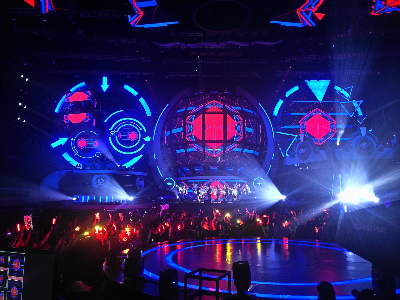 2018qq炫舞炫舞十周年|空间|舞台美术|的庐_原创作品-站酷zcool