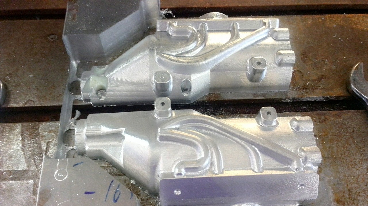 从设计到试车，第一批次美国军卡m977.新手。（图ZMTc3MTI5OTI=） - 其他工业/产品 - 站酷设计师向前看w原创素材 - 站酷ZCOOL