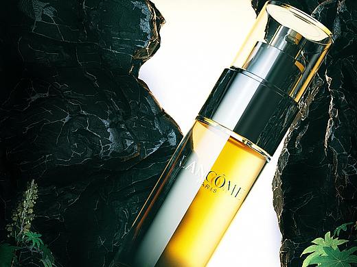 【C4D+OC+PS】电商产品表现海报灯光材质渲染