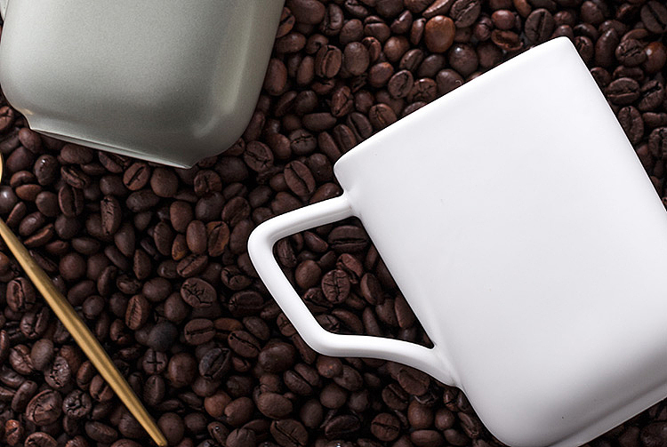 当咖啡豆遇上咖啡杯