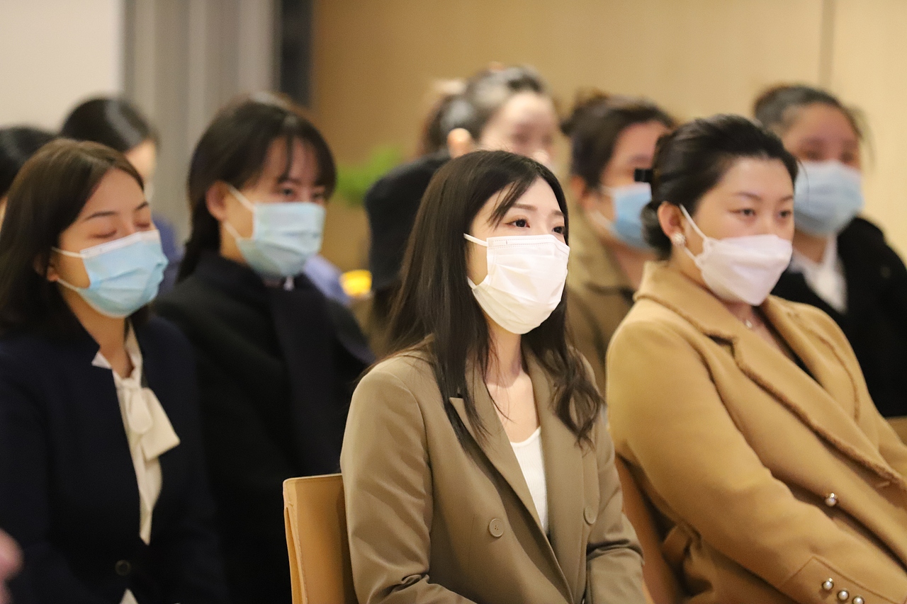 美丽备忘录（不是专业的）（图ZMjk4NTQzNDA0） - 人像摄影 - 站酷设计师生性不羁的狗原创素材 - 站酷ZCOOL