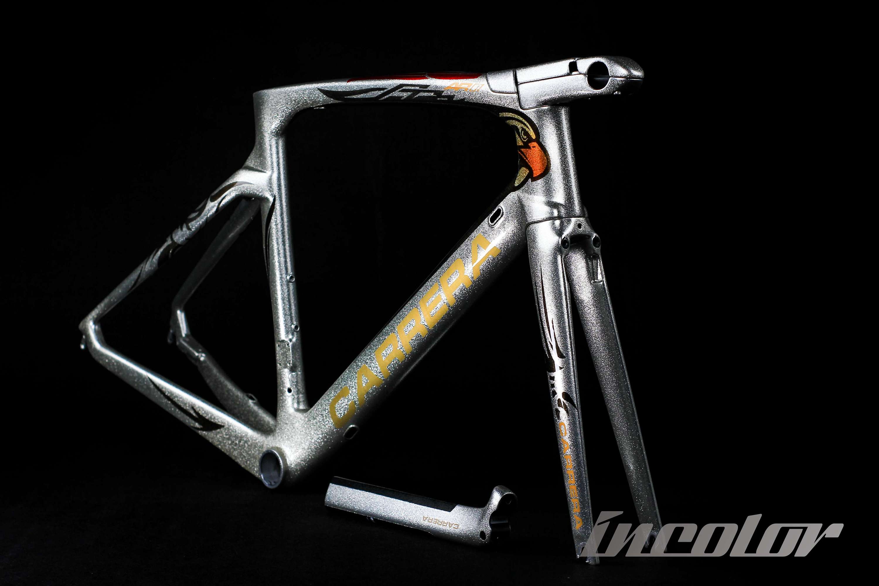 carrera公路自行车车架涂装设计制作——【银隼】